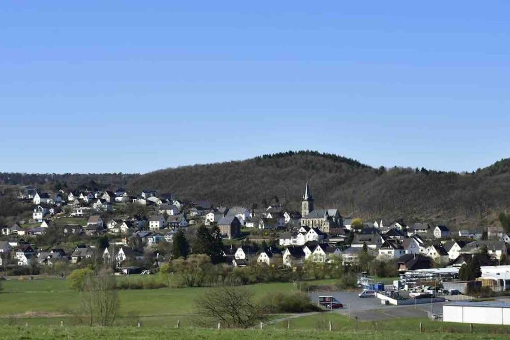 Appartement Zur Wied Oberlahr Exterior foto